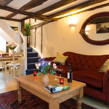 Meddlars A Historic Cottage On The Countryside Edge Of A Vibrant Market Town Hadleigh  Eksteriør bilde