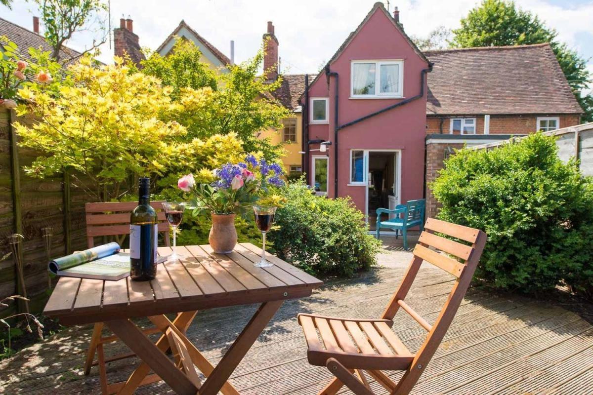 Meddlars A Historic Cottage On The Countryside Edge Of A Vibrant Market Town Hadleigh  Eksteriør bilde