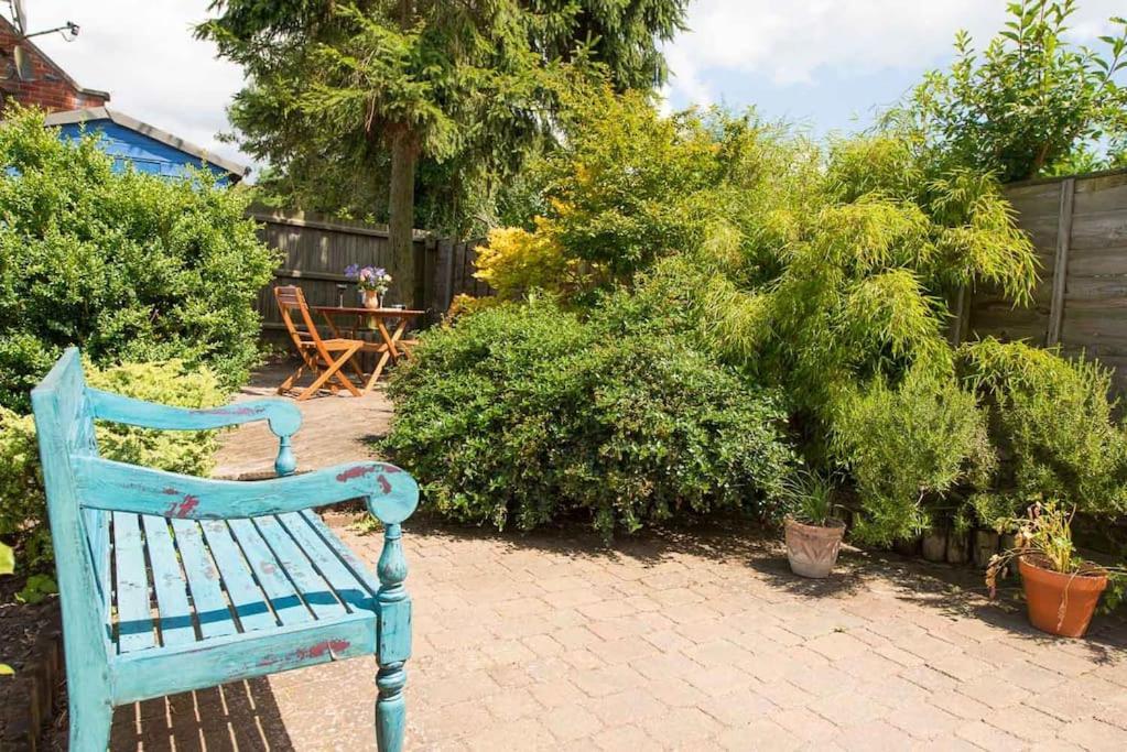 Meddlars A Historic Cottage On The Countryside Edge Of A Vibrant Market Town Hadleigh  Eksteriør bilde